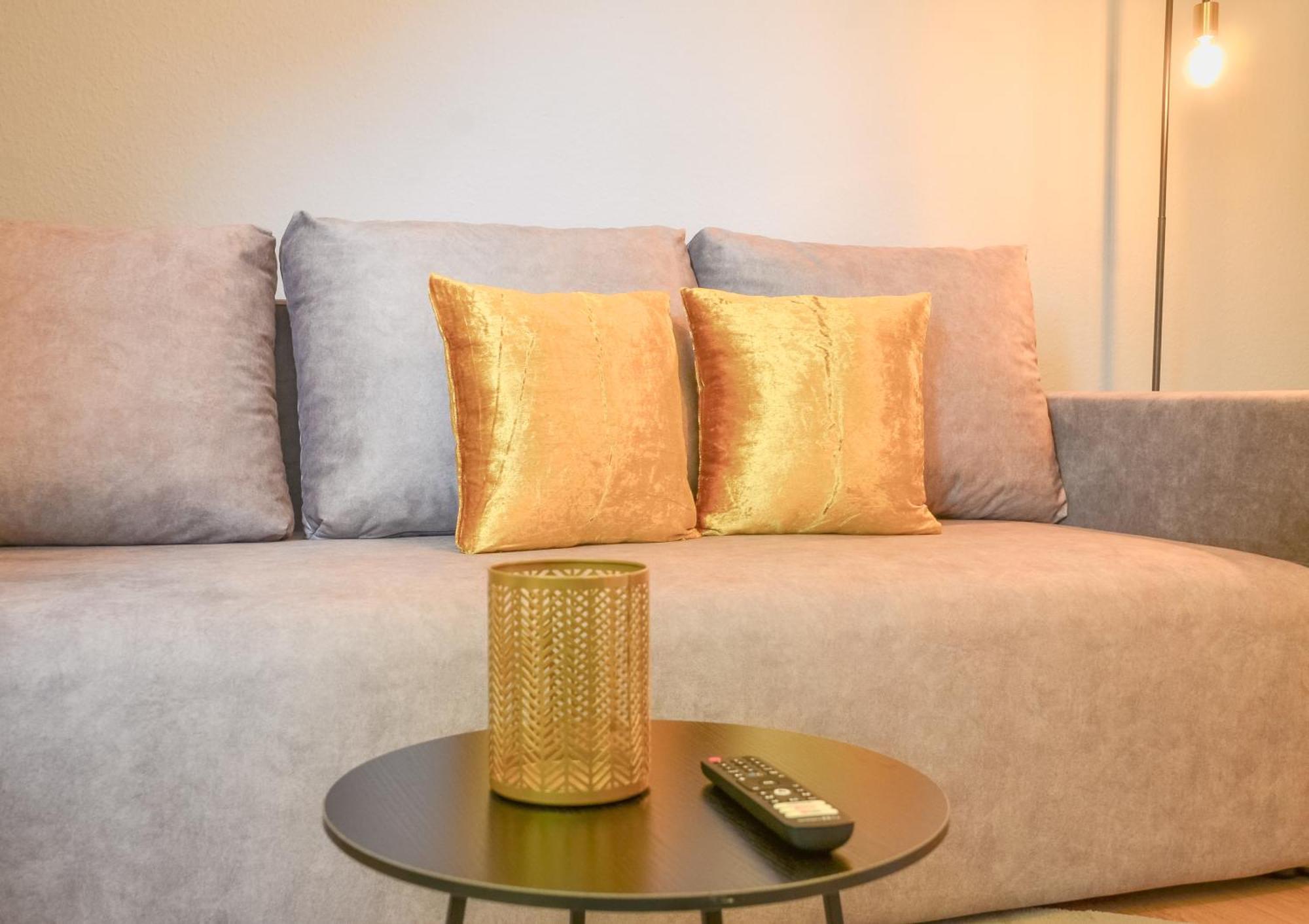 Milpau Buer 2 - Modernes Apartment Mit Queensize-Bett, Netflix, Nespresso, Waschmaschine & Smart Tv Gelsenkirchen Luaran gambar